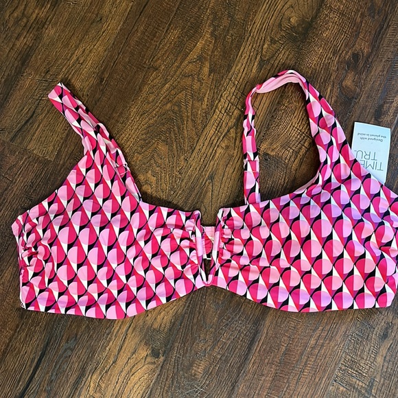 Time and Tru Women's Plus Size Geo Print V- Wire Bikini Top Size 3X (24W-26W) - Picture 2 of 9